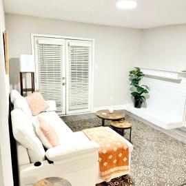 Quiet Quarter 1Br1Ba by Dallas north tollway and Med, hotel in Addison