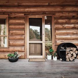 Cuan Den Log Cabin