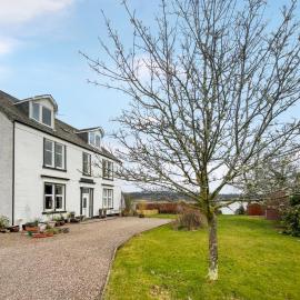 Glenfyne Apartment - Uk49318、Ardrishaigのホテル