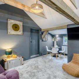 1 Lamb Barn, hotel in Clacton-on-Sea