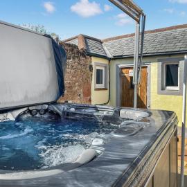 Midtown House, hotel in Aspatria