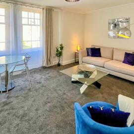 Queen Street Apartments 3