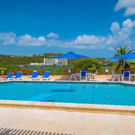 Beach Condo, ξενοδοχείο σε Saint Johnʼs
