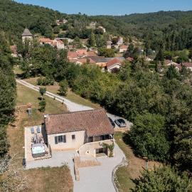 Gîte le Soleillan, hotel di Nuzéjouls