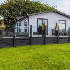 Seagrass Lodge, Hotel in Carnguwch