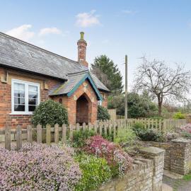 Blossom Cottage, Hotel in Lydney