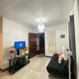Chill and Spacious 2BR Stay Davao with WiFi and Parking, hotel em Davao