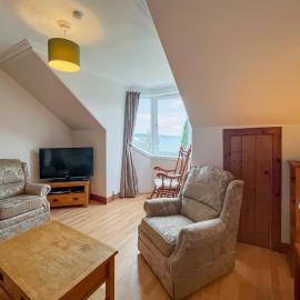 Glengilp Apartment - Uk49317, hotel di Ardrishaig