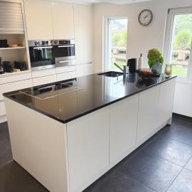 Ferienhaus Birds No 11 Lauchringen, hotel em Lauchringen
