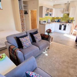 Cosy Bolt-hole escape for 2 in stunning valley