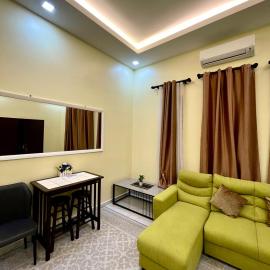 dayah homestay, hotel em Siputih
