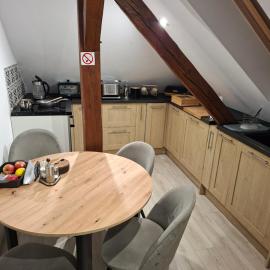 Villa Vip-pokoje,śniadanie, Apartament, hotel in Gniezno