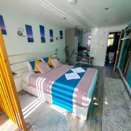 Studio Flat, hotel a Wythenshawe