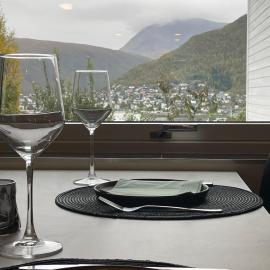 HB HolidayHomes - The Cozy Place
