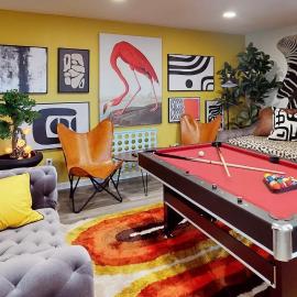 4 Bedroom Vintage Cool House