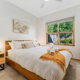 Cozy Newtown 2 bedroom unit