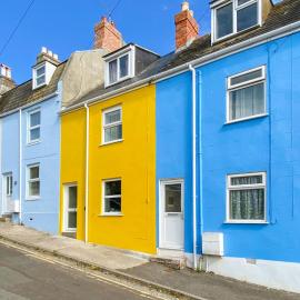 Mallams Art House