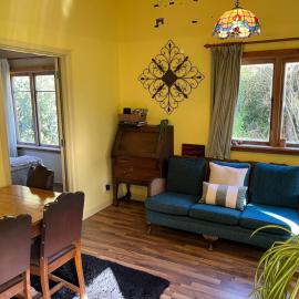 Quaint Country Cottage, Hotel in Pokororo