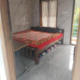 Nachiyar Hotel, hotel in Kanthalloor