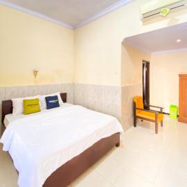 Urbanview Surya Guest House Probolinggo、Kanigaranのホテル