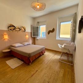 Casa Guila, Villa moderne à 50m de la plage à Saint-Pierre – hotel w mieście Saint-Pierre