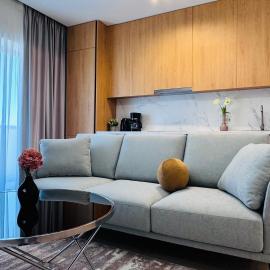 Crystal North Deluxe Apartments - Modern Comfort & Style, hotel em Voluntari