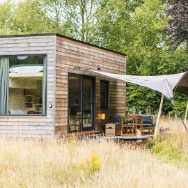 Sfeervol Tiny House Rosa Nabij Brugge, hotel u gradu 'Beernem'