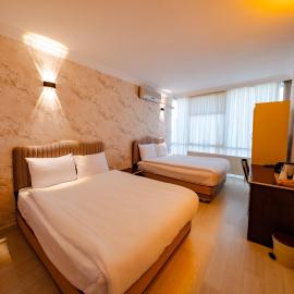 Koçaklar Otel, hotel em Karapınar