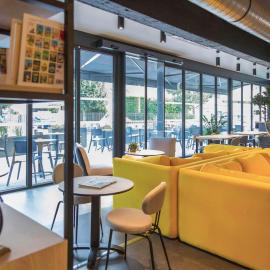ibis Styles Bâle-Mulhouse Aéroport, hotel em Blotzheim