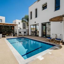 Villa Alassia 16 by Ezoria Villas