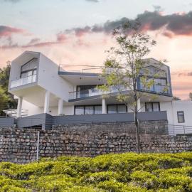 Hills and Hearts Luxury Villa, hotel in Coonoor