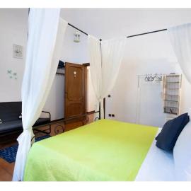 B&B Carla Home