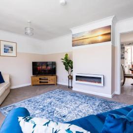 Coastal Village Hideaway Village Retreat Sleeps 4