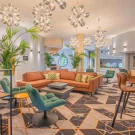 Castrum Hotel Székesfehérvár, hotel di Székesfehérvár