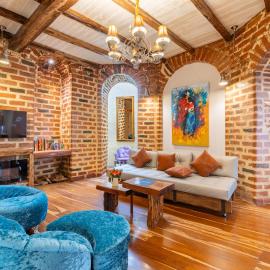 Old Town Quito Suites, Heritage Hotel, Historic center