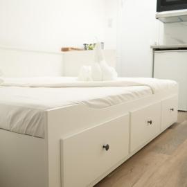 Concept Room 7 Standard Double Enfield Town