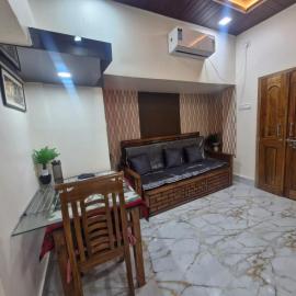 2BHK Home near Bhubaneswar Railway Station, hotel a Bhubaneshwar