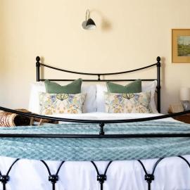 Yew Tree Cottage Farm Stay Sleeps 4, hotel a Ayton