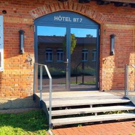 albgut GmbH - Übernachten im Kulturdenkmal Altes Lager Hotel BT7 und BT9, khách sạn ở Münsingen