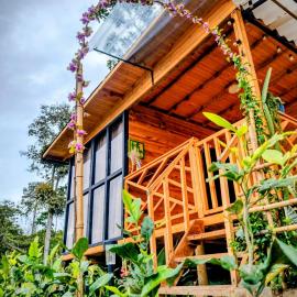 Cabaña Romántica con jacuzzi privado, hotelli kohteessa Icononzo