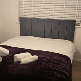 SAV 1 Bed Flat Near Watford Town