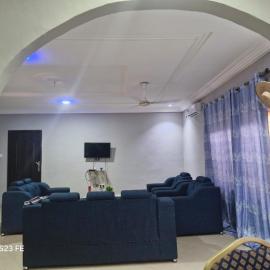 Jiso Family Apartment, hotel di Tamale