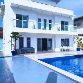 ENZO Hotspring Resort Lakewood – hotel w mieście Los Baños