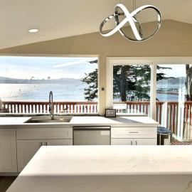 Waterfront Home in Bodega Bay! 3Beds, 2Baths & panoramic ocean views, hotel u gradu 'Bodega Bay'