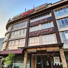Hotel Sayang, מלון בקולאי