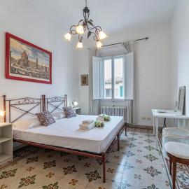 UNYCA - Spacious 2 bedroom Apartment in Florence