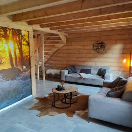 Chalet Momage dichtbij Skiliften, Skiverhuur en Bikepark!، فندق في وينتربرغ