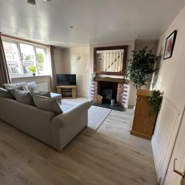 Family cottage - Alton towers