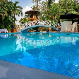 Le Wafou, hotel v mestu Abidjan