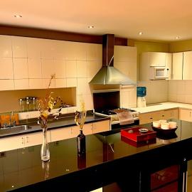 Piso completo Centrico-Terraza-Jacuzzi-AA